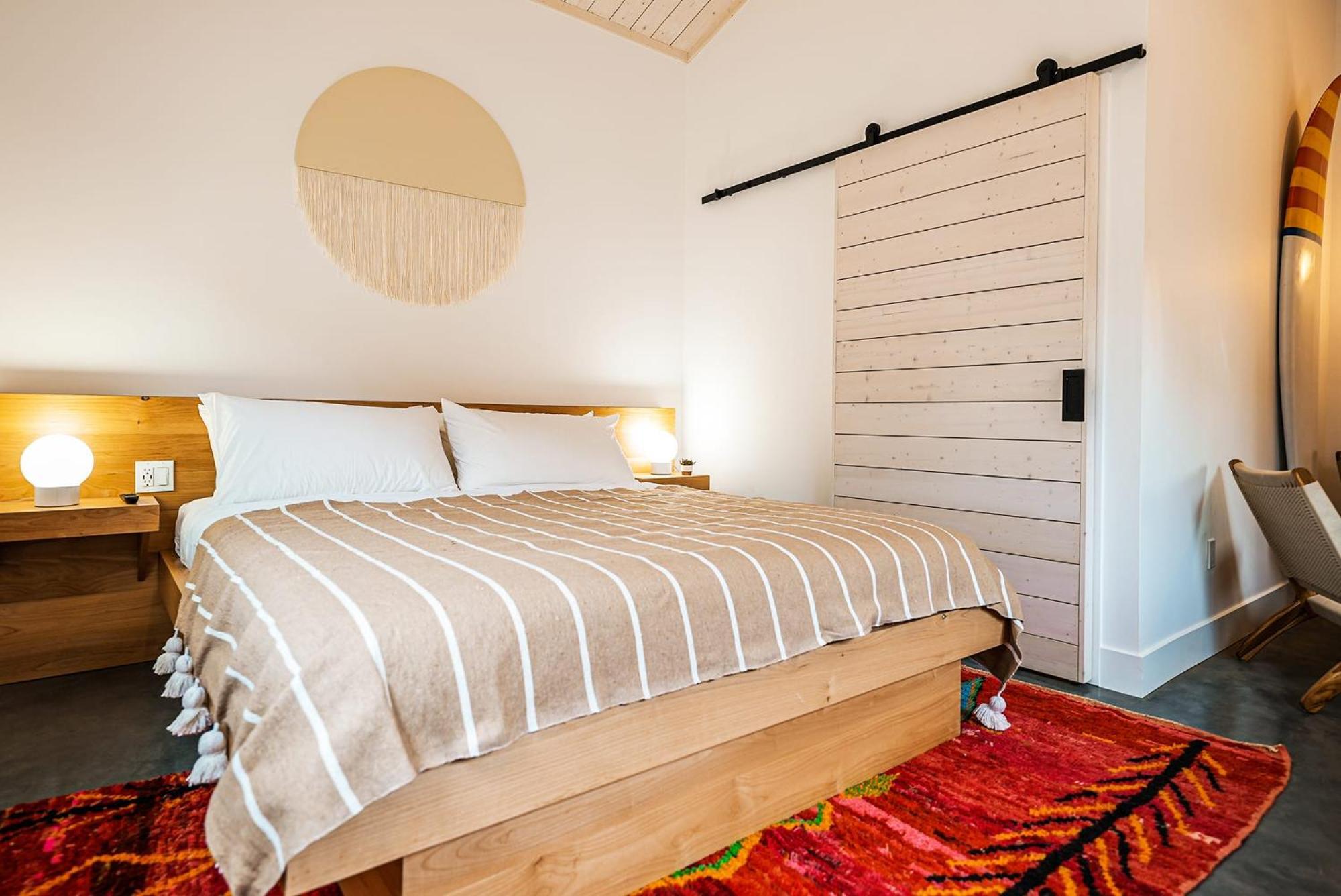 Longboard Studio Includes King Bed And Kitchenette Stinson Beach Exterior photo